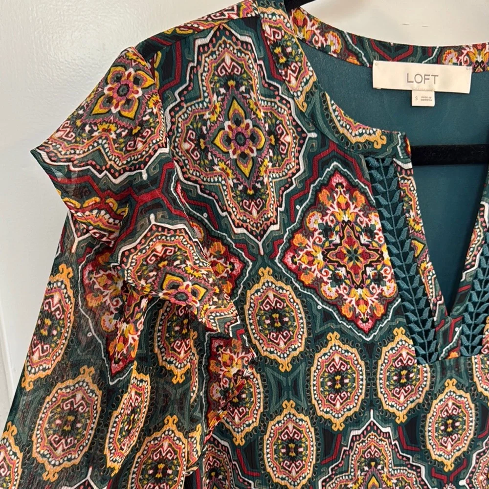 LOFT Patterned Blouse - Picture 4 of 8